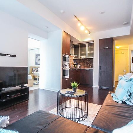 Sarkar Suites - Entertainment District Τορόντο Εξωτερικό φωτογραφία