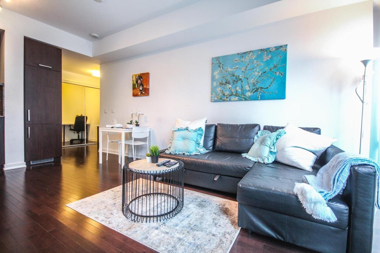 Sarkar Suites - Entertainment District Τορόντο Εξωτερικό φωτογραφία