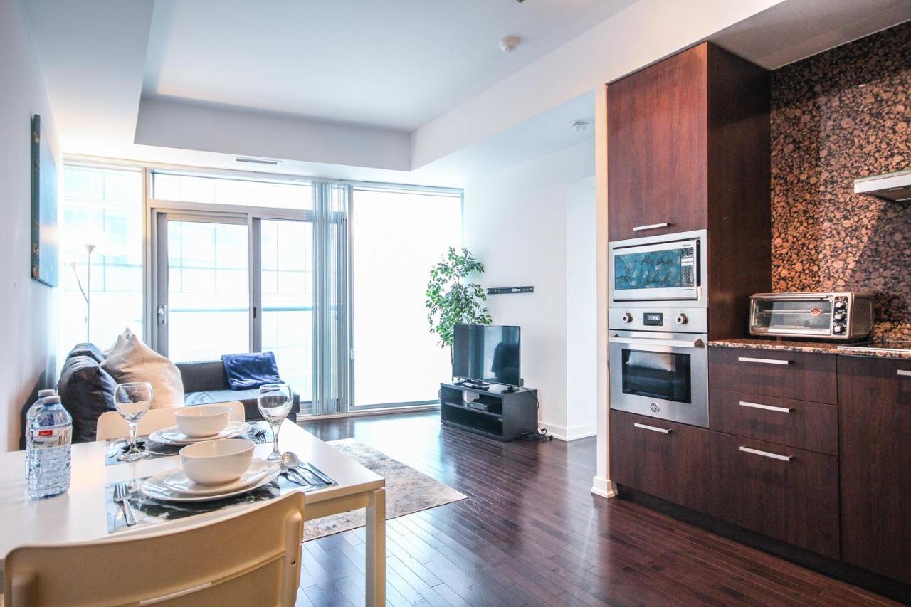 Sarkar Suites - Entertainment District Τορόντο Εξωτερικό φωτογραφία